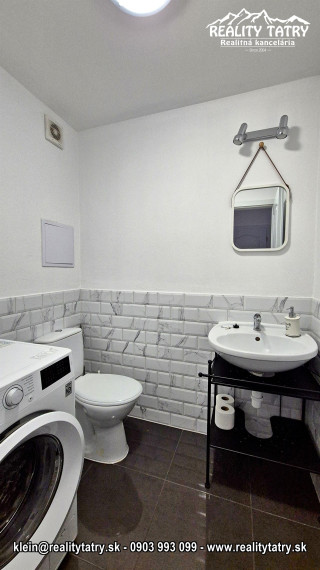 Mezonetový byt 3 izbový s loggiou, krbom a garážovým státím v širšom centre - ODPORÚČAME !!!