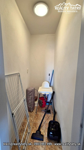 Mezonetový byt 3 izbový s loggiou, krbom a garážovým státím v širšom centre - ODPORÚČAME !!!