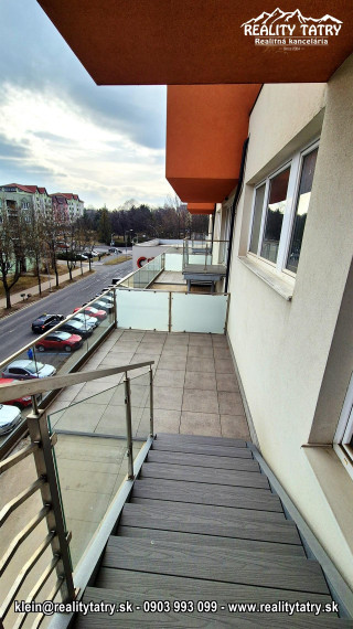 NOVÉ 3 izbové BYTY V CENTRE POPRADU - TOP LOKALITA, Výhľad - ODPORÚČAME !!!