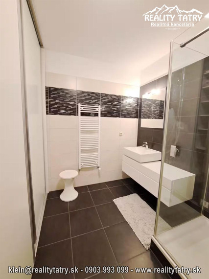 Krátkodobý prenájom 2 izbového bytu v Poprade blízko centra - ODPORÚČAME !!!