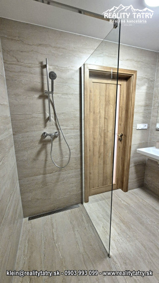 EXKLUZÍVNY 3 izbový byt s Terasou, Saunou, Vonkajším parkovacím státím a BEZBARIÉROVÝM PRÍSTUPOM - TOP STAV, NOVOSTAVBA !!!