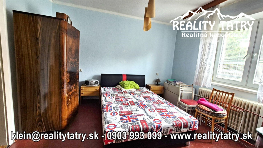 NOVÁ CENA !!! Rodinný dom na rozľahlom pozemku 1550 m2 s garážou a hospodárskou budovou - Poprad - Matejovce