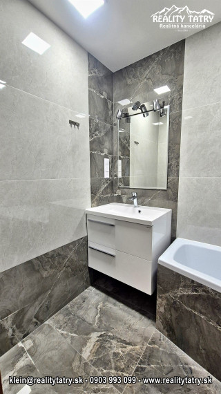 Byt 3 izbový s balkónom komplet prerobený blízko centra v Poprade TOP LOKALITA a STAV - ODPORÚČAME !!!