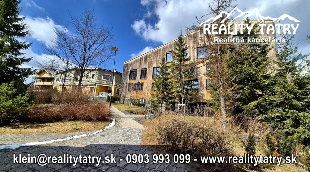 Apartmán 2 izbový s parkovacím státím - TOP STAV, TOP LOKALITA - ODPORÚČAME !!!