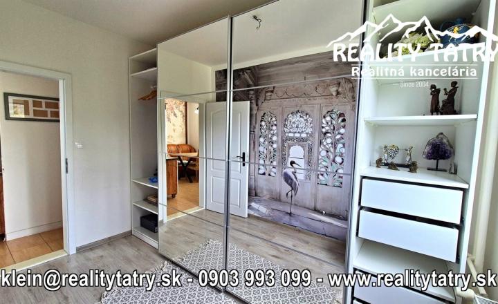 Byt 4 izbový s loggiou - Vysoké Tatry - Tatranská Štrba - Pekný výhľad, ODPORÚČAME !!! - fotografia 8