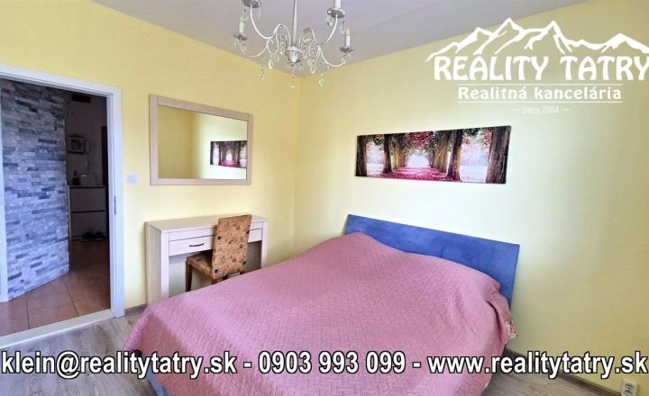 Byt 4 izbový s loggiou - Vysoké Tatry - Tatranská Štrba - Pekný výhľad, ODPORÚČAME !!! - fotografia 10