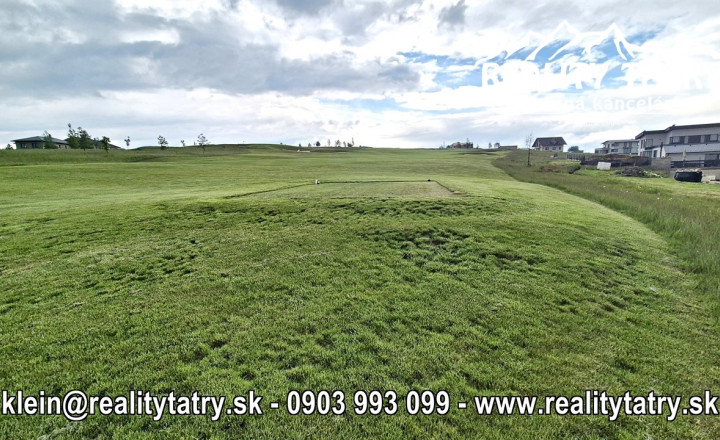 Stavebný pozemok 1010 m2 priamo pri golfovom ihrisku v lokalite Malý Slavkov - ODPORÚČAME !!! - fotografia 3