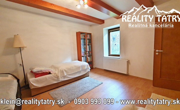 Rodinný dom vo Važci - Slnečný, tiché prostredie - ODPORÚČAME !!! - fotografia 16